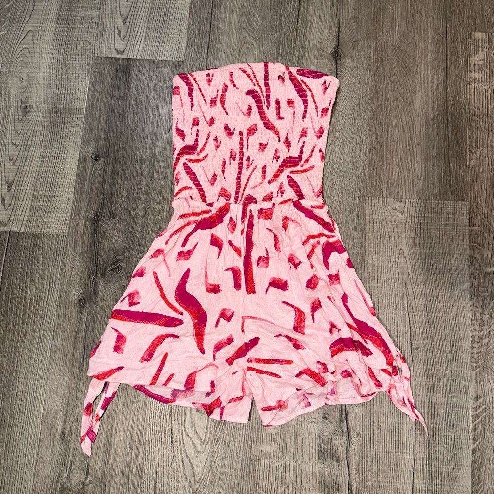 Urban Outfitters Romper XS NEW
